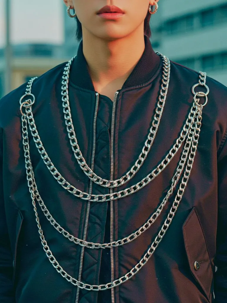 6. CLC’s “Black Dress” Urban Edge