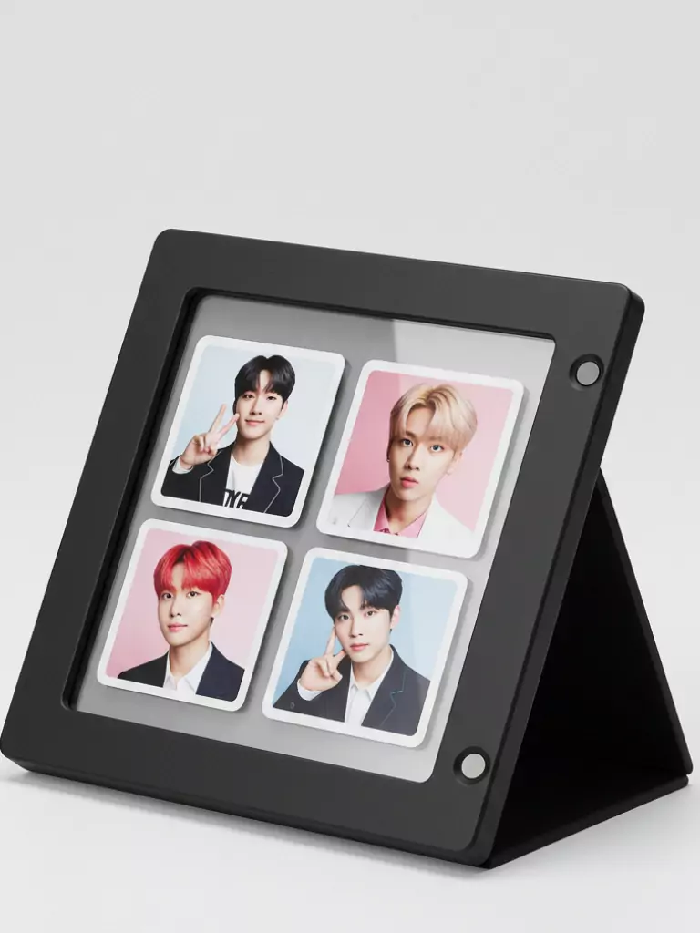 Magnetic Flip Calendar Frame