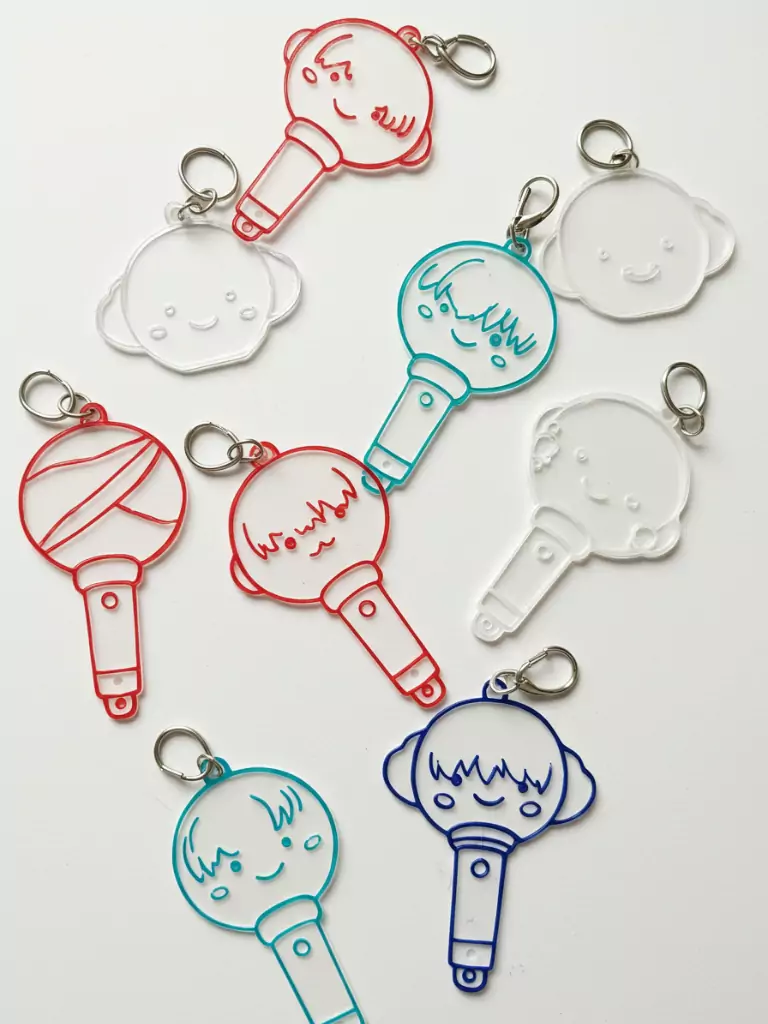 Lightstick Outline Charms