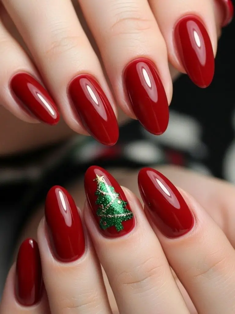 Christmas Tree Accent Nail