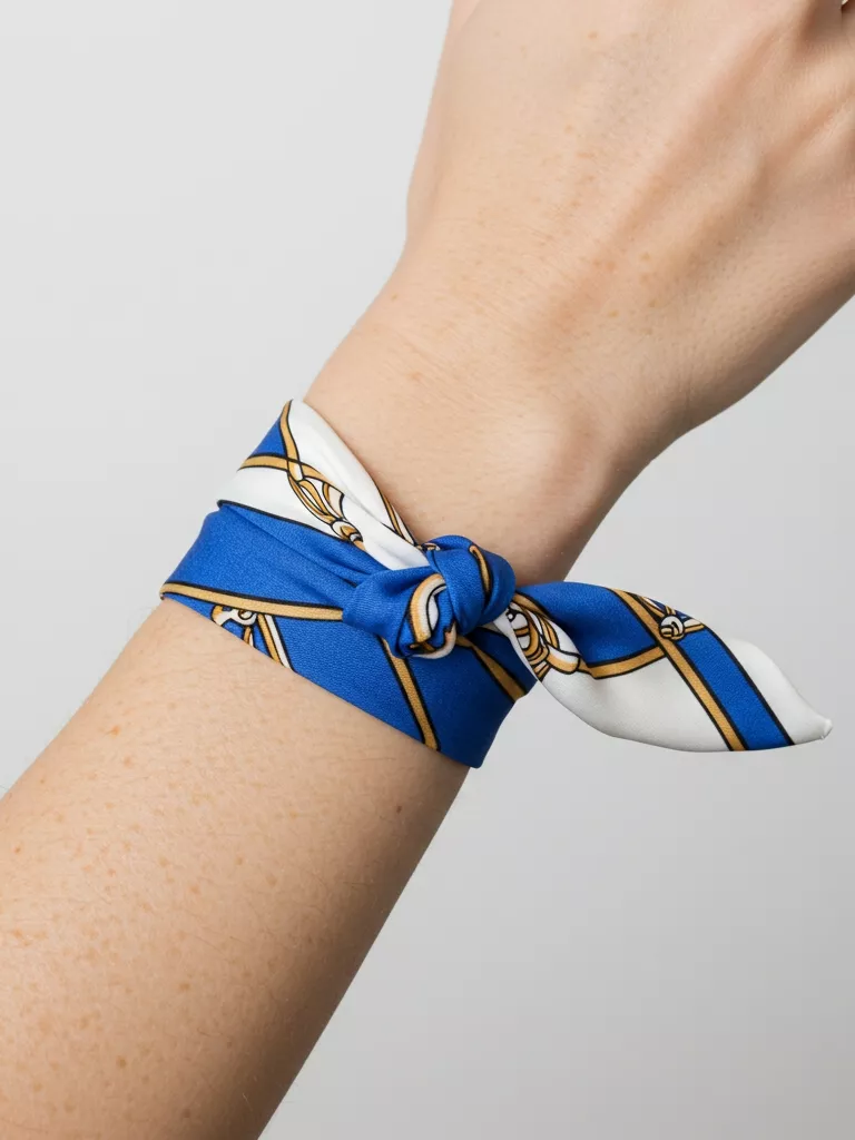 The Wrist Wrap (Bracelet Substitute)