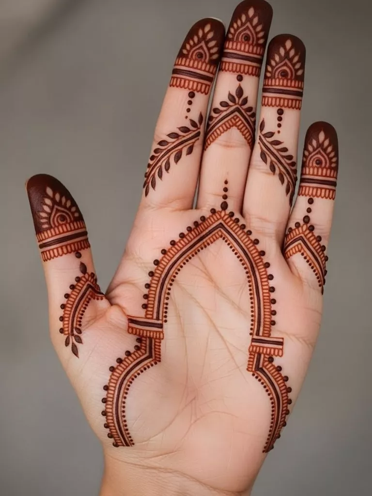 Minimal Palm Arch Pattern