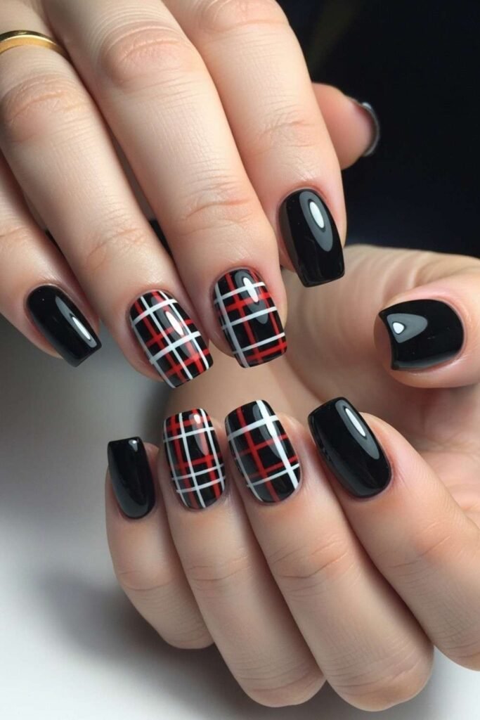 Plaid Accent Nails